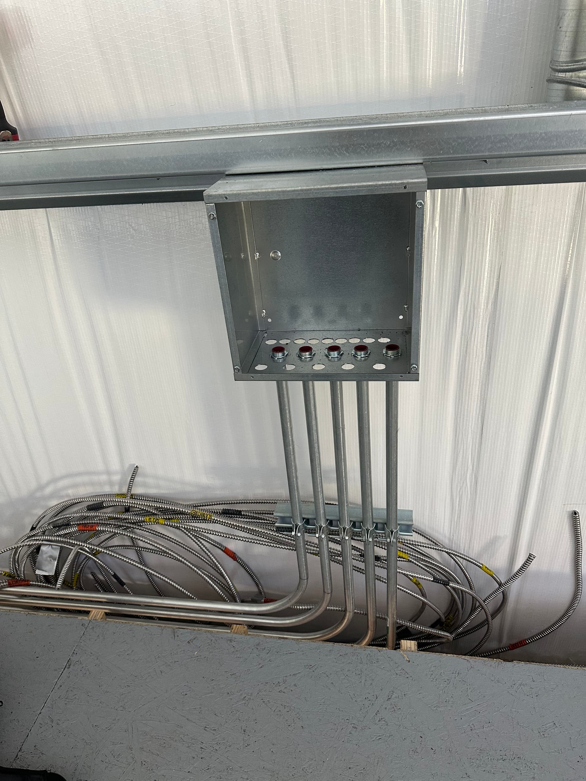 Gallery photos for Installing Electrical Systems in Mayesville's New Shop: Image #4