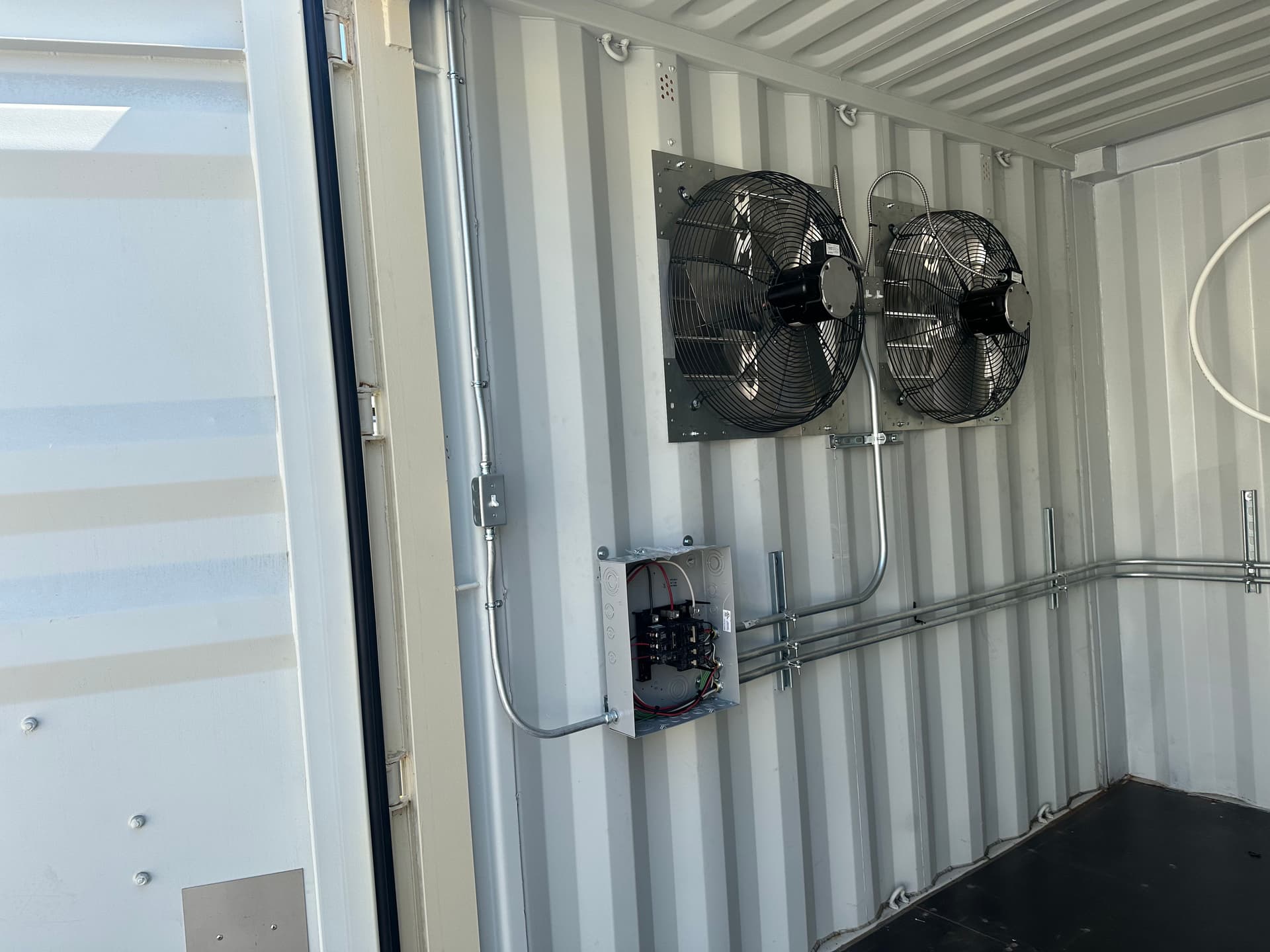 Gallery photos for Mobile Ice Unit Electrical Build with Generator Inlets in Maysville GA: Image #3