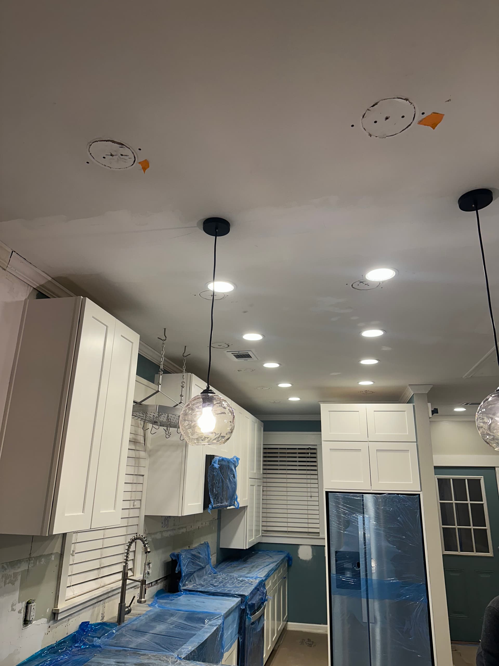 Gallery photos for Atlanta Home Refresh with Modern Lighting and Fans: Image #7