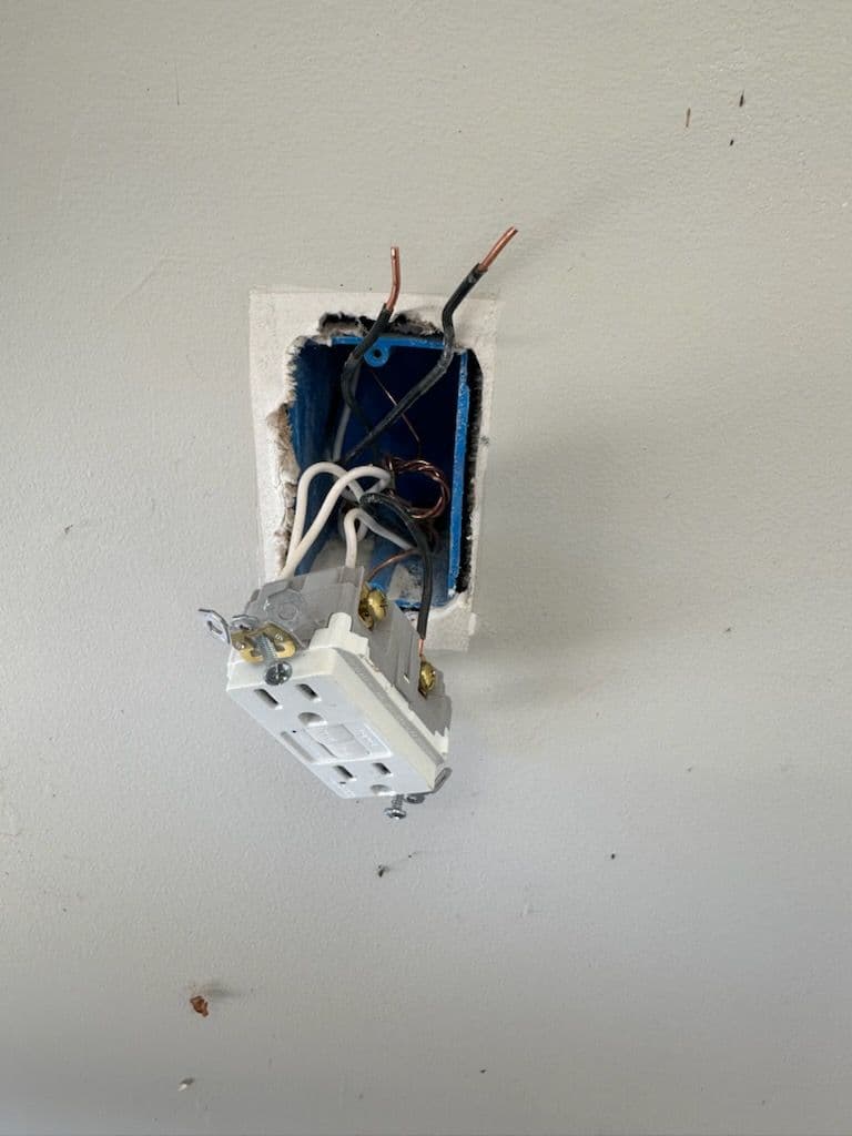 Gallery photos for GFCI Outlet Installation for Enhanced Home Safety in Cornelia GA: Image #1